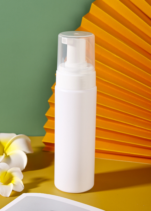 150ml PE foam pump hand sanitizer bottle easy to carry hand sanitizer bottle